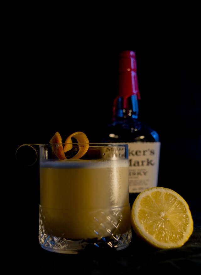 Whiskey Sour, en klassisk whiskeydrink gjord på Bourbon